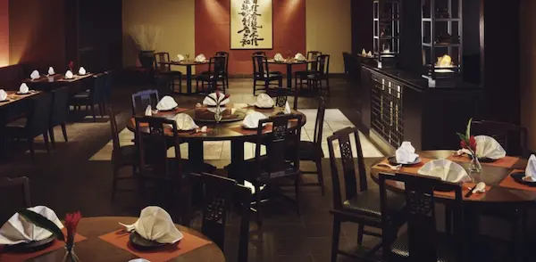 ANAインターコンチネンタル石垣リゾートのレストラン、夕食会場のチャイナシャドー